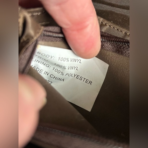 b.ø.c Cøncept Large tri-fold wallet GUC - Picture 11 of 11